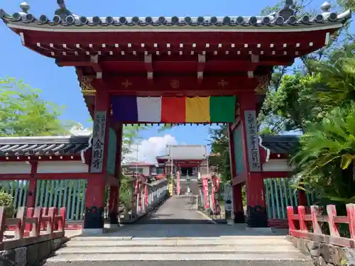 金剛寺の山門・神門