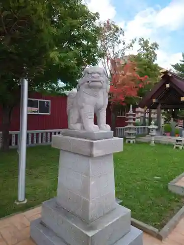 新川皇大神社の狛犬