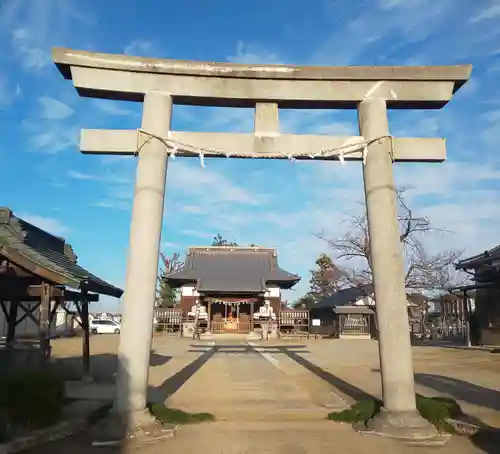 氷川八幡神社の鳥居