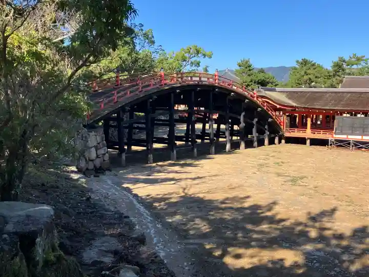 厳島神社(広島県)
