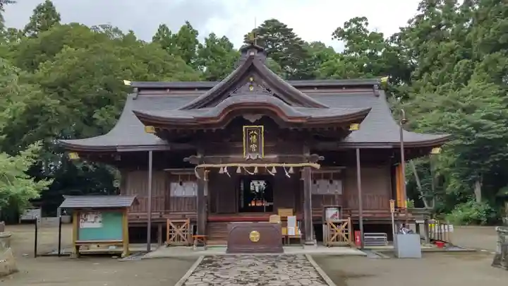 水戸八幡宮の本殿・本堂