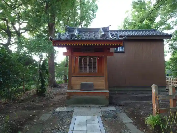 飯香岡八幡宮の末社・摂社