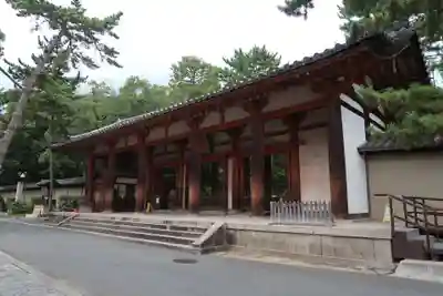 唐招提寺の山門・神門