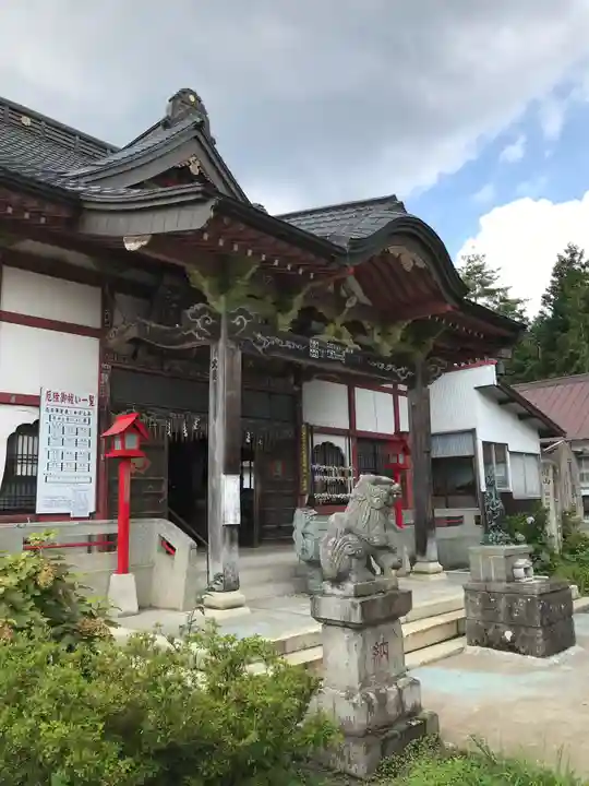 水上寺(成田山水上不動尊) の本殿・本堂