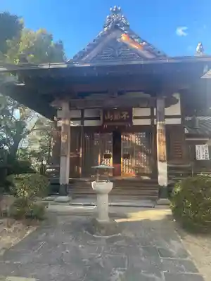 大学院の本殿・本堂