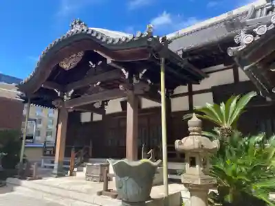 長泉寺の本殿・本堂