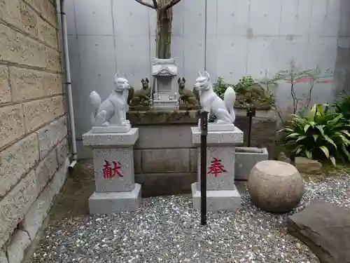 廣尾稲荷神社の末社