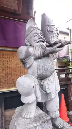 高﨑神社の像