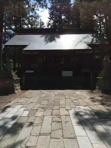 山家神社の本殿