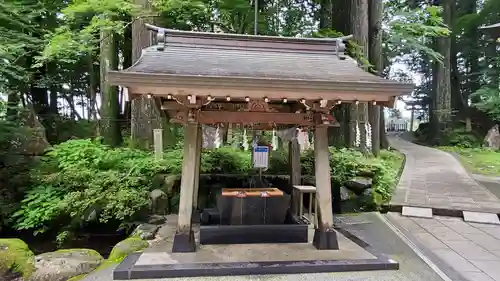 富士山東口本宮 冨士浅間神社の手水