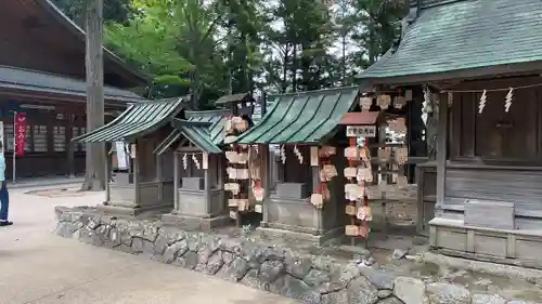 穂高神社本宮の末社