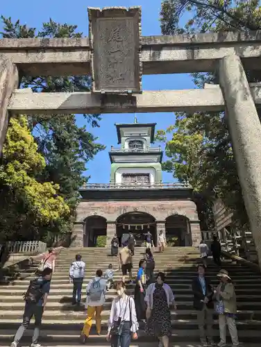 尾山神社の鳥居