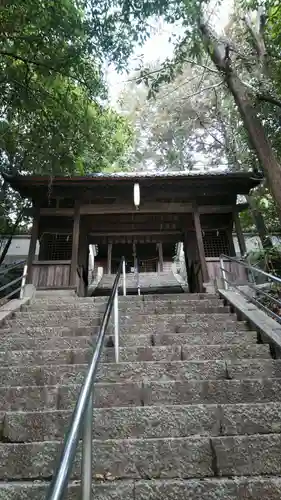 宇佐八幡宮の山門・神門