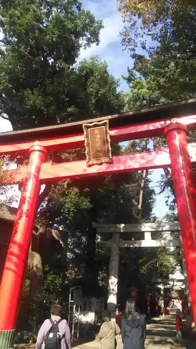 馬橋稲荷神社の鳥居