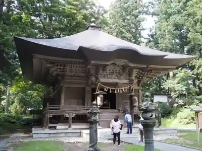 出羽神社(出羽三山神社)~三神合祭殿~の末社・摂社