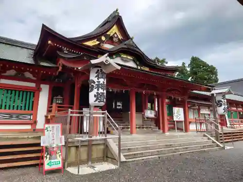 美濃國一宮　南宮大社の本殿・本堂