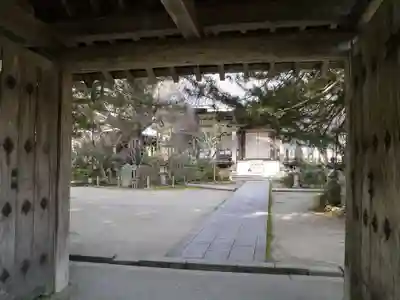 西明寺の山門・神門