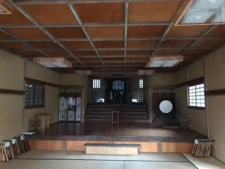 三峯神社の本殿・本堂