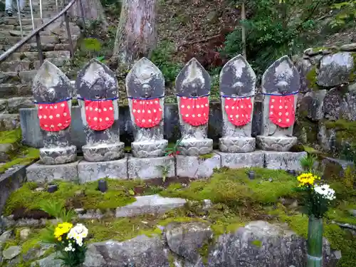 瓦屋寺(滋賀県)