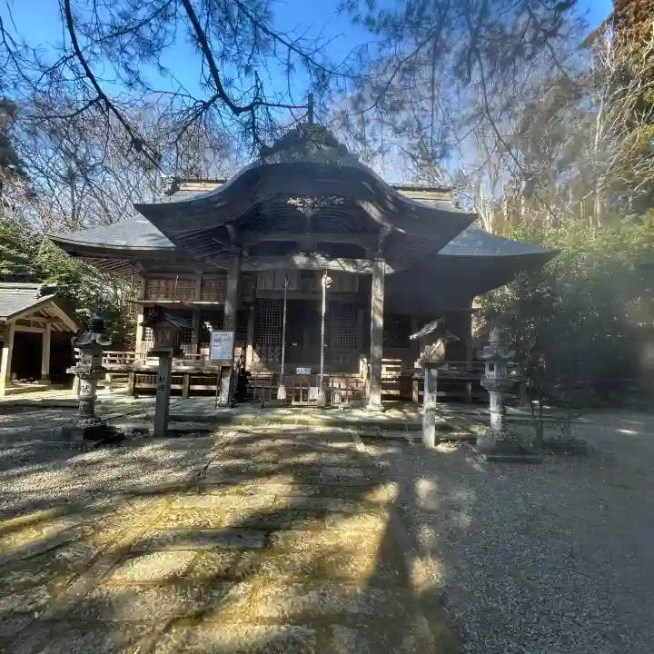 菅船神社の{uncategorized: "未分類", other: "その他", undefined: "問題あり", building: "その他建物", grave: "お墓", sacred_gate: "鳥居", guardian: "狛犬", statue: "像", buddha: "仏像", history: "歴史", nature: "自然", garden: "庭園", animal: "動物", pagoda: "塔", temizu: "手水舎", mountain_gate: "山門・神門", sanctuary: "本殿・本堂", subordinate: "末社・摂社", art: "芸術", scenery: "景色", jizo: "地蔵", ema: "絵馬", goshuin: "御朱印", omikuji: "おみくじ", items: "授与品その他", amulet: "お守り", goshuincho: "御朱印帳", eats: "食事", festival: "お祭り", votive_dance: "神楽", shichigosan: "七五三参", wedding: "結婚式", experience: "体験その他", initially: "初詣", around: "周辺", anti_infection: "感染症対策"}