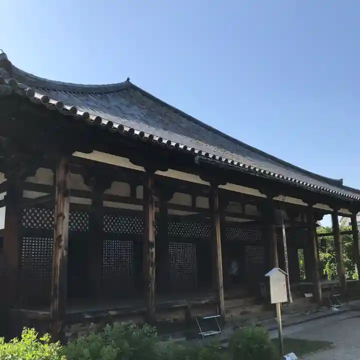 元興寺の本殿・本堂