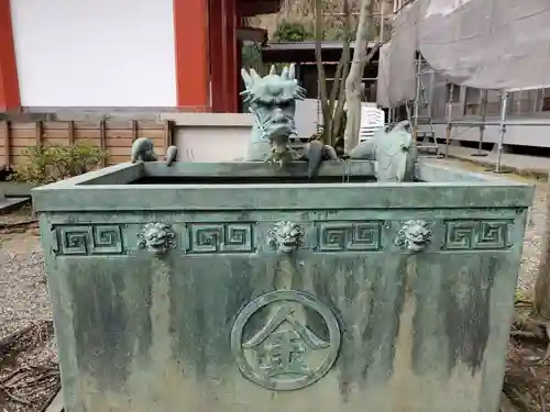 雷聲寺の手水舎