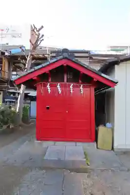 下稲荷神社の本殿・本堂