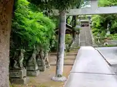 松江城山稲荷神社の狛犬