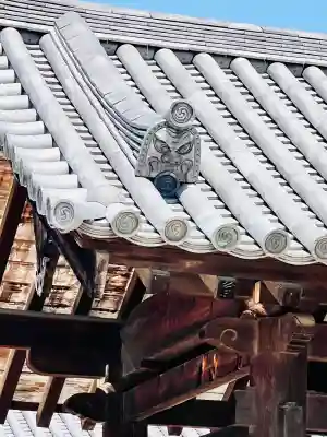 薬師寺の{uncategorized: "未分類", other: "その他", undefined: "問題あり", building: "その他建物", grave: "お墓", sacred_gate: "鳥居", guardian: "狛犬", statue: "像", buddha: "仏像", history: "歴史", nature: "自然", garden: "庭園", animal: "動物", pagoda: "塔", temizu: "手水舎", mountain_gate: "山門・神門", sanctuary: "本殿・本堂", subordinate: "末社・摂社", art: "芸術", scenery: "景色", jizo: "地蔵", ema: "絵馬", goshuin: "御朱印", omikuji: "おみくじ", items: "授与品その他", amulet: "お守り", goshuincho: "御朱印帳", eats: "食事", festival: "お祭り", votive_dance: "神楽", shichigosan: "七五三参", wedding: "結婚式", experience: "体験その他", initially: "初詣", around: "周辺", anti_infection: "感染症対策"}