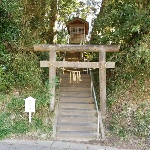 八幡神社の鳥居