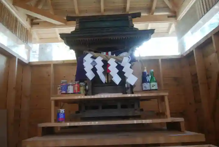 阿寒岳神社奥之院(北海道)