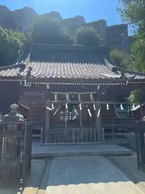 杉田八幡神社（杉田八幡宮）の{uncategorized: "未分類", other: "その他", undefined: "問題あり", building: "その他建物", grave: "お墓", sacred_gate: "鳥居", guardian: "狛犬", statue: "像", buddha: "仏像", history: "歴史", nature: "自然", garden: "庭園", animal: "動物", pagoda: "塔", temizu: "手水舎", mountain_gate: "山門・神門", sanctuary: "本殿・本堂", subordinate: "末社・摂社", art: "芸術", scenery: "景色", jizo: "地蔵", ema: "絵馬", goshuin: "御朱印", omikuji: "おみくじ", items: "授与品その他", amulet: "お守り", goshuincho: "御朱印帳", eats: "食事", festival: "お祭り", votive_dance: "神楽", shichigosan: "七五三参", wedding: "結婚式", experience: "体験その他", initially: "初詣", around: "周辺", anti_infection: "感染症対策"}