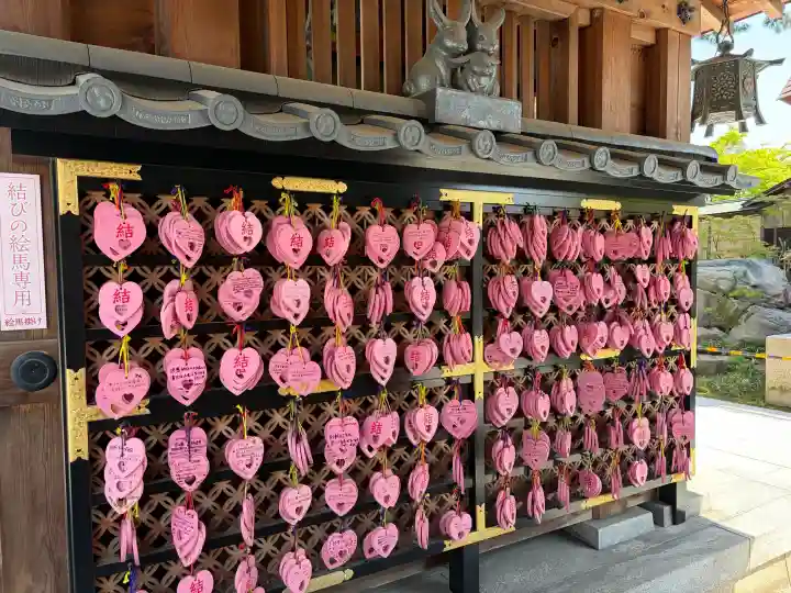 白山神社の{uncategorized: "未分類", other: "その他", undefined: "問題あり", building: "その他建物", grave: "お墓", sacred_gate: "鳥居", guardian: "狛犬", statue: "像", buddha: "仏像", history: "歴史", nature: "自然", garden: "庭園", animal: "動物", pagoda: "塔", temizu: "手水舎", mountain_gate: "山門・神門", sanctuary: "本殿・本堂", subordinate: "末社・摂社", art: "芸術", scenery: "景色", jizo: "地蔵", ema: "絵馬", goshuin: "御朱印", omikuji: "おみくじ", items: "授与品その他", amulet: "お守り", goshuincho: "御朱印帳", eats: "食事", festival: "お祭り", votive_dance: "神楽", shichigosan: "七五三参", wedding: "結婚式", experience: "体験その他", initially: "初詣", around: "周辺", anti_infection: "感染症対策"}