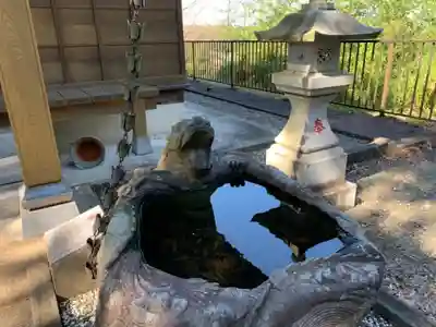 宮田神社の手水舎