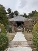 石峯寺の本殿・本堂