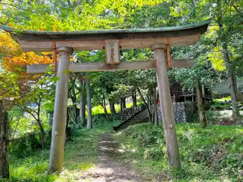 大津神社の鳥居