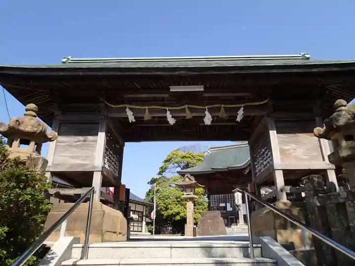 賣豆紀神社の山門・神門
