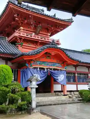 伊佐爾波神社の本殿・本堂
