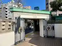 築地本願寺(本願寺築地別院)の山門・神門