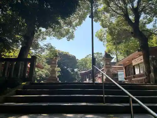鹿児島神宮の{uncategorized: "未分類", other: "その他", undefined: "問題あり", building: "その他建物", grave: "お墓", sacred_gate: "鳥居", guardian: "狛犬", statue: "像", buddha: "仏像", history: "歴史", nature: "自然", garden: "庭園", animal: "動物", pagoda: "塔", temizu: "手水舎", mountain_gate: "山門・神門", sanctuary: "本殿・本堂", subordinate: "末社・摂社", art: "芸術", scenery: "景色", jizo: "地蔵", ema: "絵馬", goshuin: "御朱印", omikuji: "おみくじ", items: "授与品その他", amulet: "お守り", goshuincho: "御朱印帳", eats: "食事", festival: "お祭り", votive_dance: "神楽", shichigosan: "七五三参", wedding: "結婚式", experience: "体験その他", initially: "初詣", around: "周辺", anti_infection: "感染症対策"}