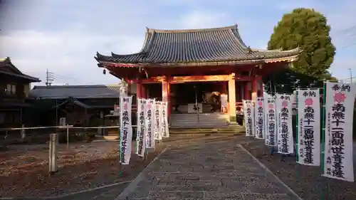 美江寺の本殿