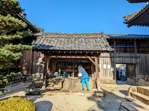 妙勝寺の手水舎