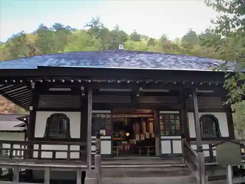 日光山輪王寺別院 温泉寺の本殿・本堂