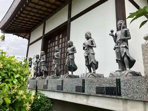 岩槻大師彌勒密寺(埼玉県)