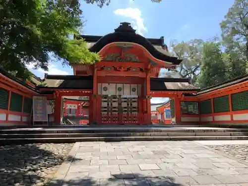 宇佐神宮の山門・神門