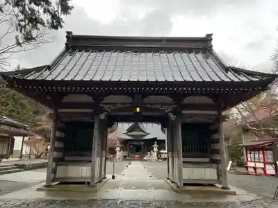冨士御室浅間神社の山門・神門