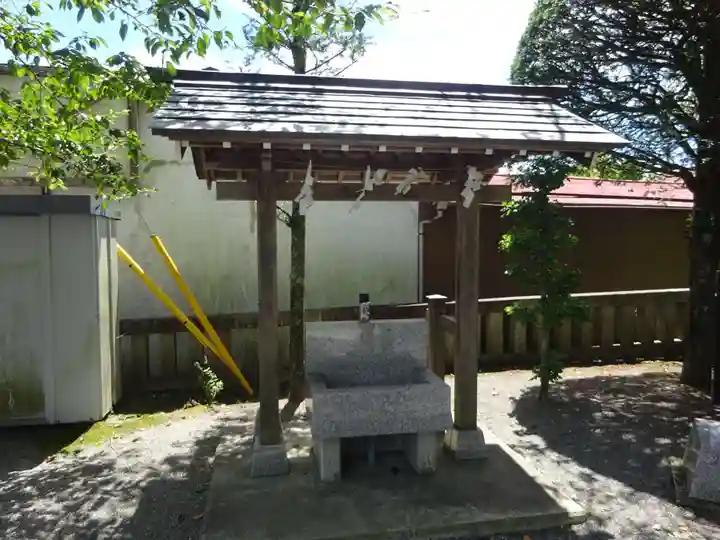 須走護國神社の手水舎