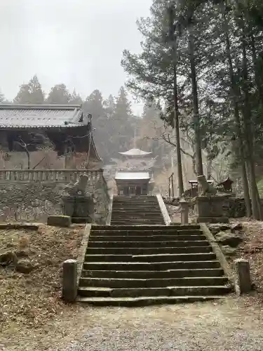 新海三社神社(長野県)