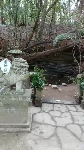 水分神社の狛犬