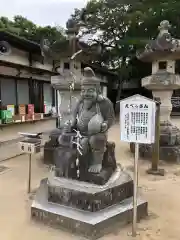 白鳥神社の像